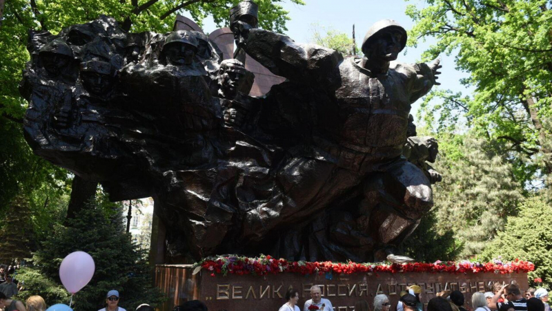 В Казахстане всех ветеранов ВОВ и тружеников тыла к 80-летию Победы наградят медалью