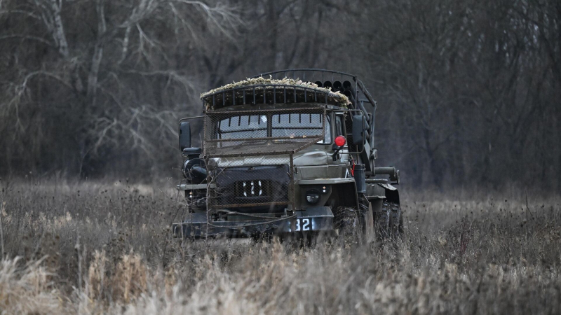 Как российские войска выдавливают ВСУ из Курской области - сводка Минобороны за 13 апреля