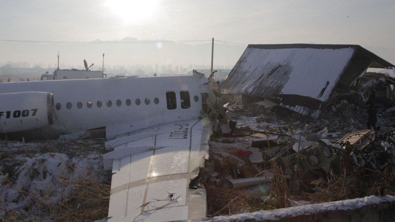 В Казахстане могут возобновить расследование авиакатастрофы самолета Bek Air &ndash; Минтранс